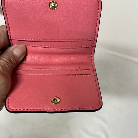 Victoria's Secret Pink Quilted Wristlet/ coin purse key chain - Picture 10 of 10